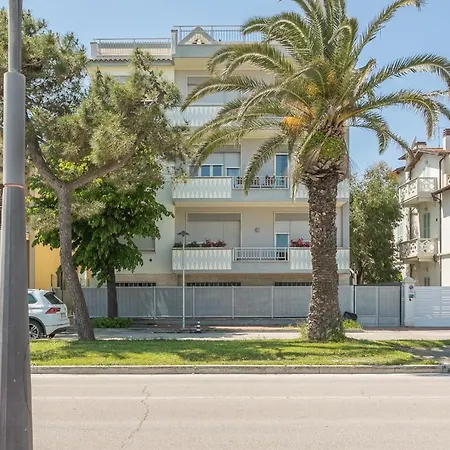 Nel Grazia Apartmán Roseto Degli Abruzzi